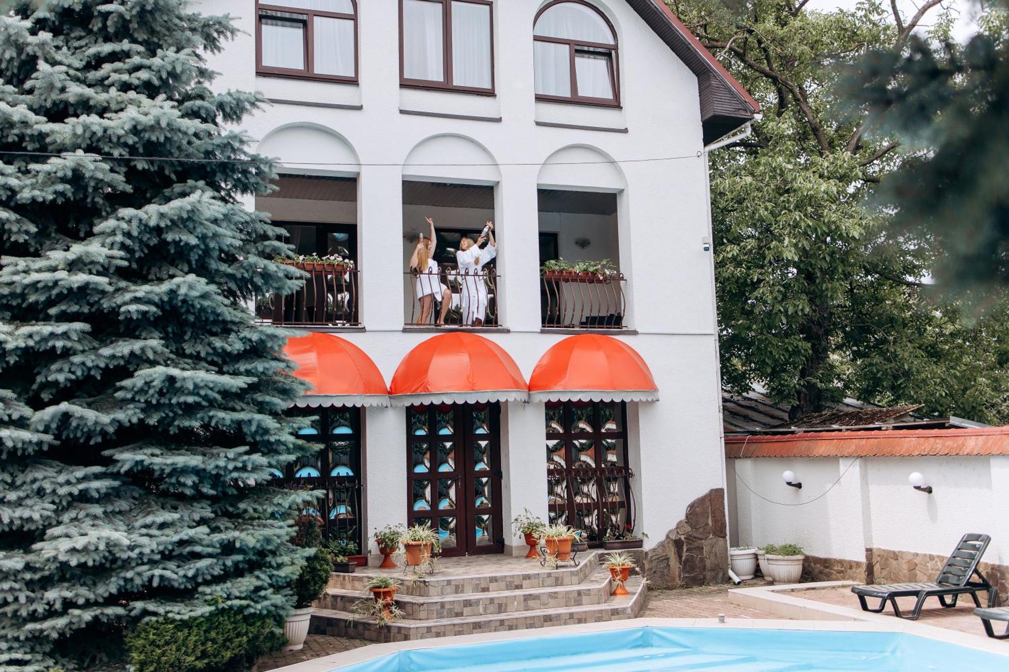Eduard Hotel Uzhhorod Luaran gambar