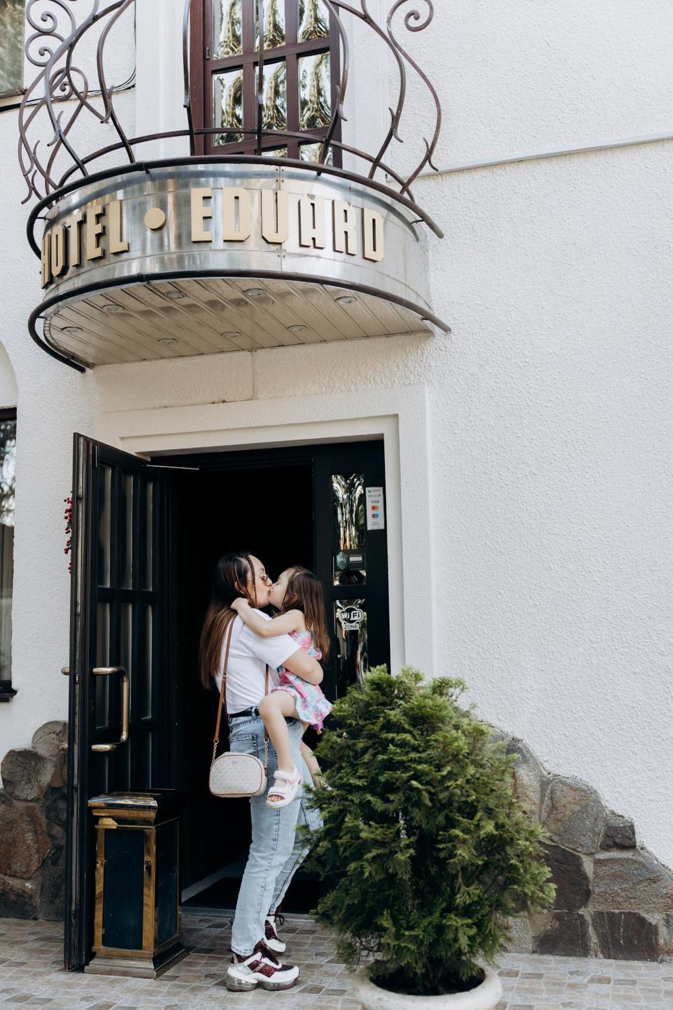 Eduard Hotel Uzhhorod Luaran gambar